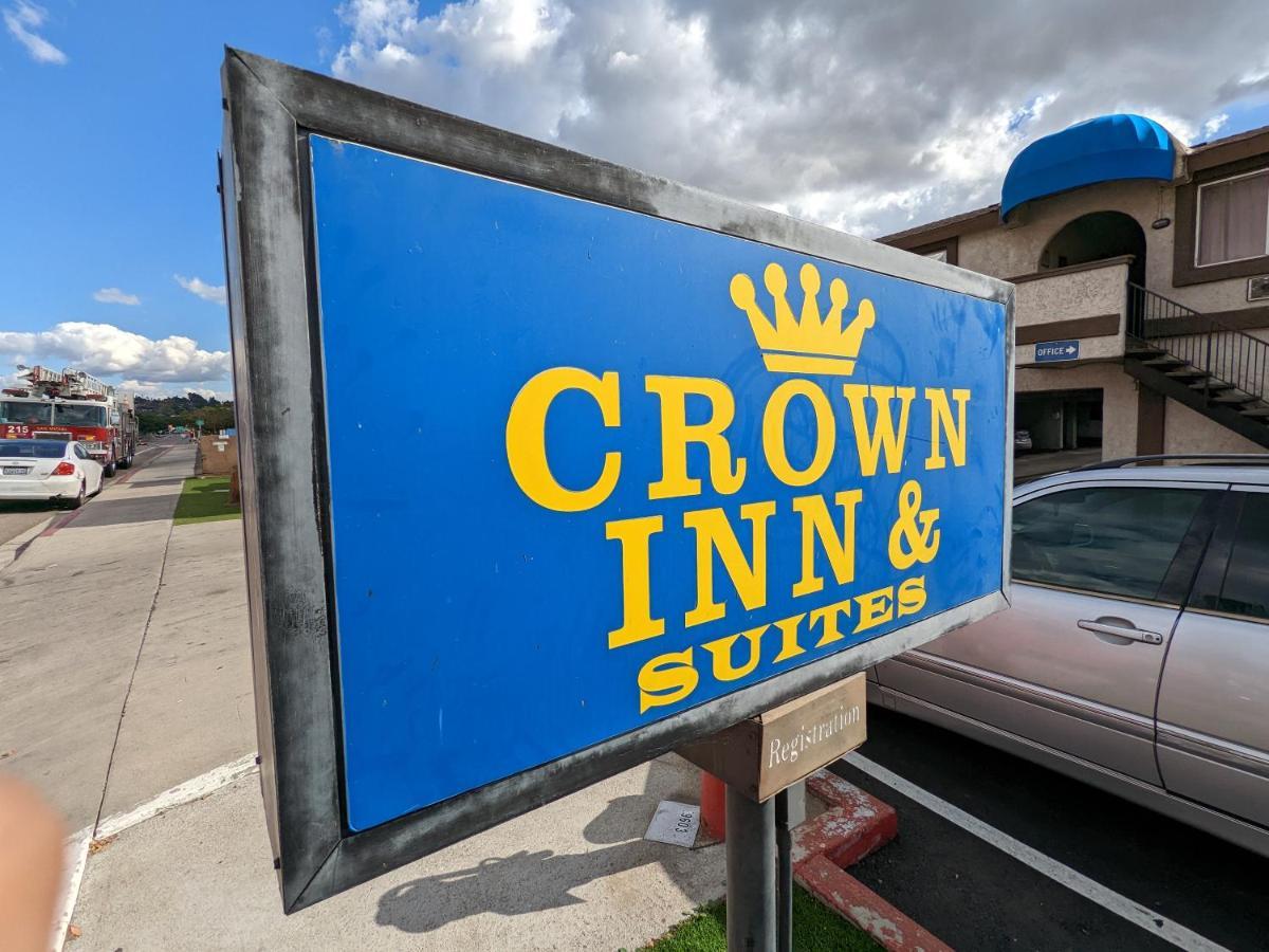 Crown Inn & Suites Spring Valley  Eksteriør bilde